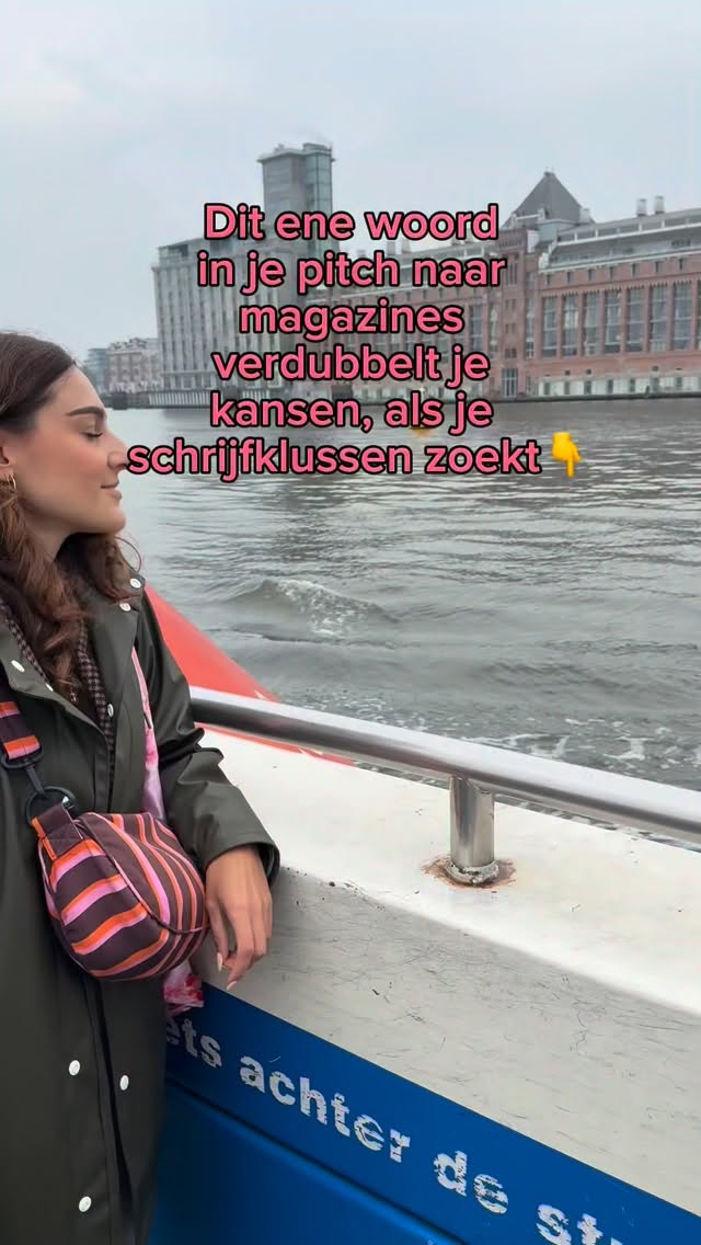 Ik zie dit zó vaak bij de mensen die ik coach. Ze hebben een goed idee, maar ze vergeten dit ene woord. En dan weet ik al dat een redactie ze veel minder serieus gaat nemen 

Het woord dat ik bedoel: ‘journalist’

Noem je jezelf anders, bijvoorbeeld tekstschrijver. Of erger, presenteer je jezelf als iemand ‘die het leuk vindt om te schrijven’ dan kom je niet (altijd) over als iemand die de opdracht echt tot een goed einde weet te volbrengen 

Een redactie wil werken met mensen die snappen hoe het werkt

Natuurlijk heb je nog steeds een steengoed idee nodig als je wil binnenkomen bij redacties. En een ijzersterke pitch

Maar noem jezelf in ieder geval journalist (ook in je Insta bio en LinkedIn titel!). Begin met jezelf serieus nemen. Maak jezelf niet kleiner dan je bent 💛