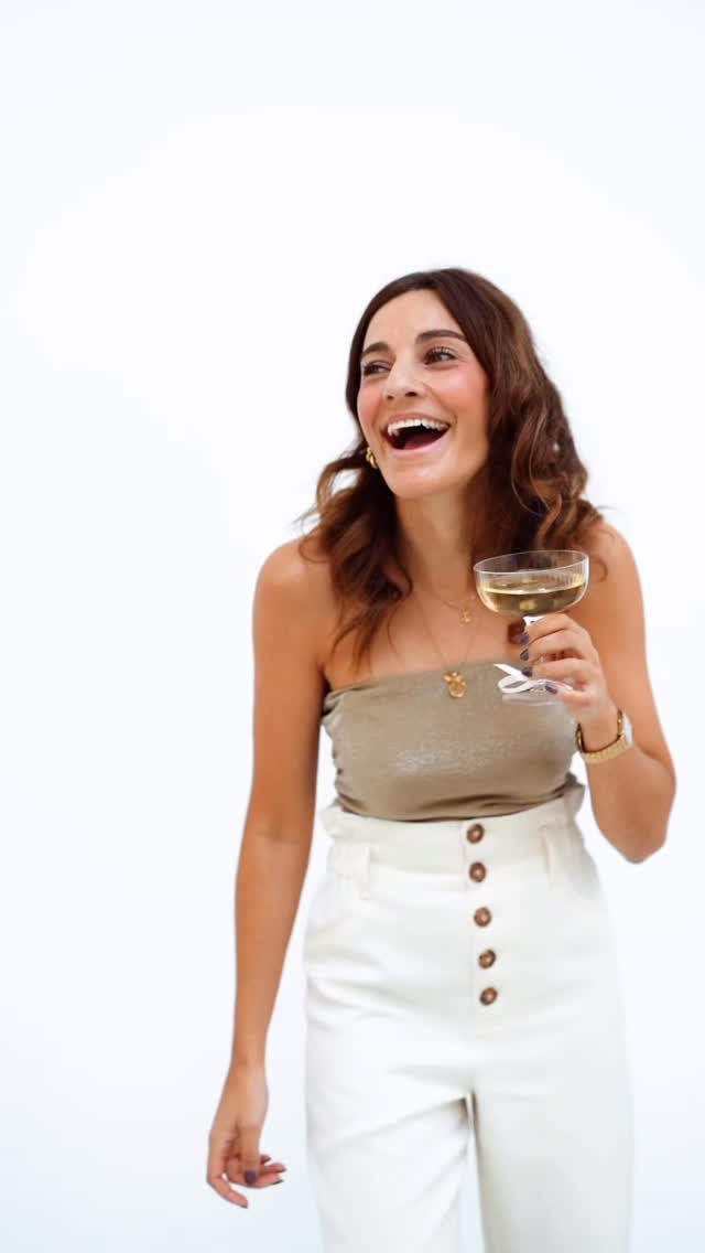 Het kan soms zo toevallig lijken hoe goed het gaat als freelance journalist. Je moet maar net een ‘ja’ krijgen op je pitch. De juiste mensen kennen. Of geluk hebben een grotere klus te krijgen 

Toch kun je het wel degelijk plannen!

Wil je weten hoe ik al 4 jaar op rij een ton verdien door te schrijven voor bladen als Libelle, Flair, Santé etc? (zónder mezelf over de kop te werken, mijn vrijheid = heilig)

Ik ga het je vertellen en ik ga niets achterhouden 💃🏽

Hoe? In mijn mini training GAMEPLAN 2026

Een eenmalige online workshop. Live. (Maar je kunt het ook op een ander moment kijken). 

Na afloop heb je geen vaag voornemen meer dat je ‘meer wil verdienen’, maar een helder plan. Je weet wat je omzetdoel is  én wat de route is om dat te halen 

Volgend jaar ga jij het eindelijk voor elkaar krijgen 🍾

Voor de eerste 5 deelnemers heb ik een toffe bonus: feedback op hun plan 

Én ik heb nu nog een early bird deal 🐦

Reageer met 🪩 en ik DM je (vrijblijvend) alle info